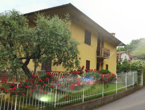 "alt="holiday home lake Iseo